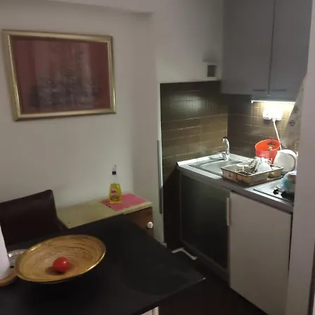 Point Apartment